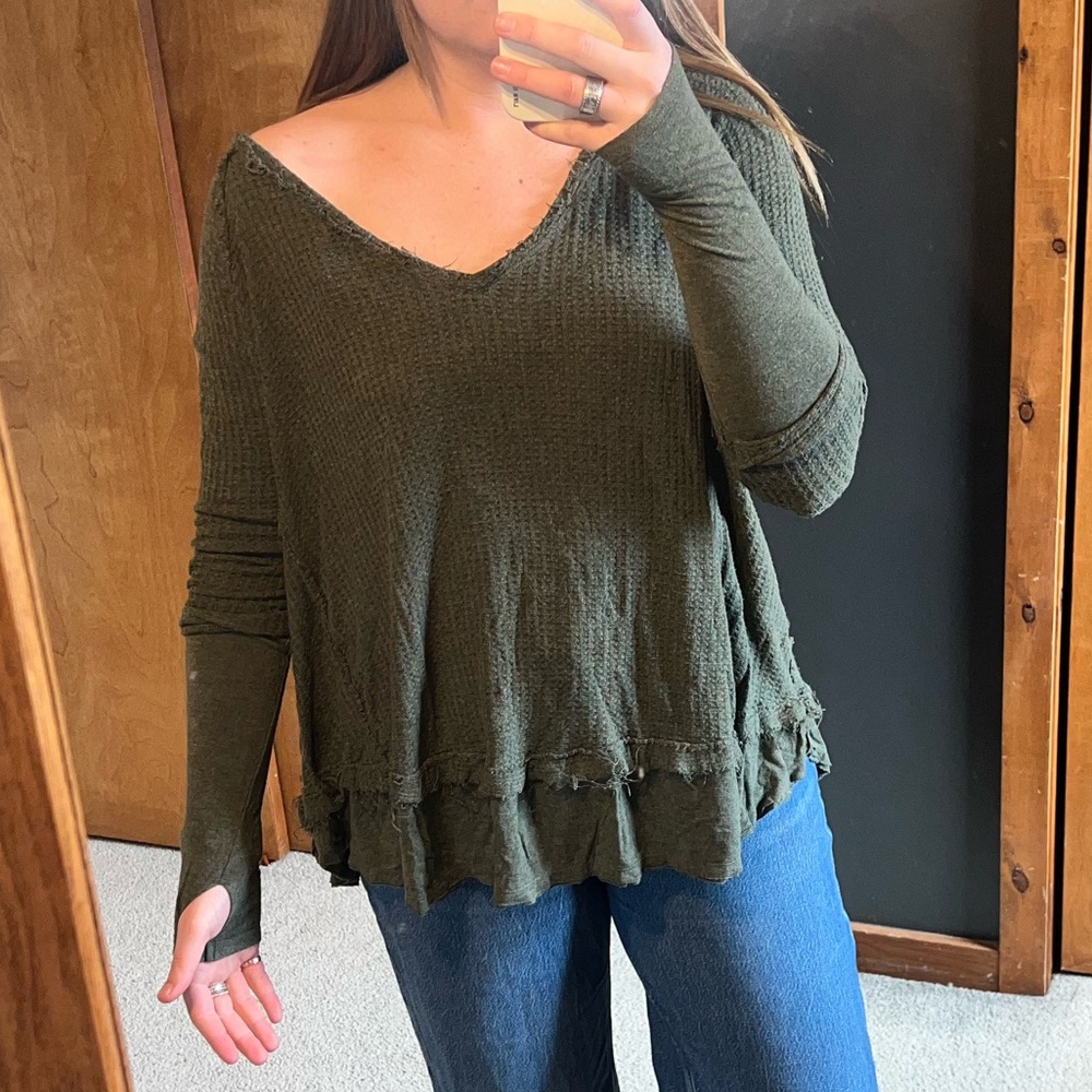 Free People We the Free Green Long Sleeved Tee, Size Medium